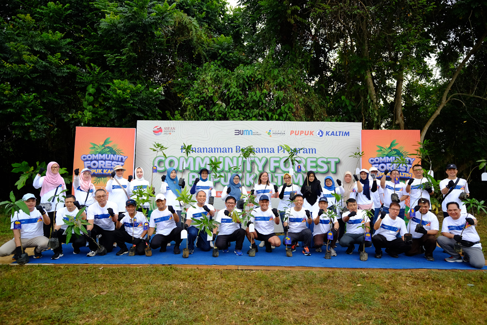 pupuk-kaltim-luncurkan-program-community-forest-upaya-pengurangan-emisi-karbon-dan-pemberdayaan-masyarakat