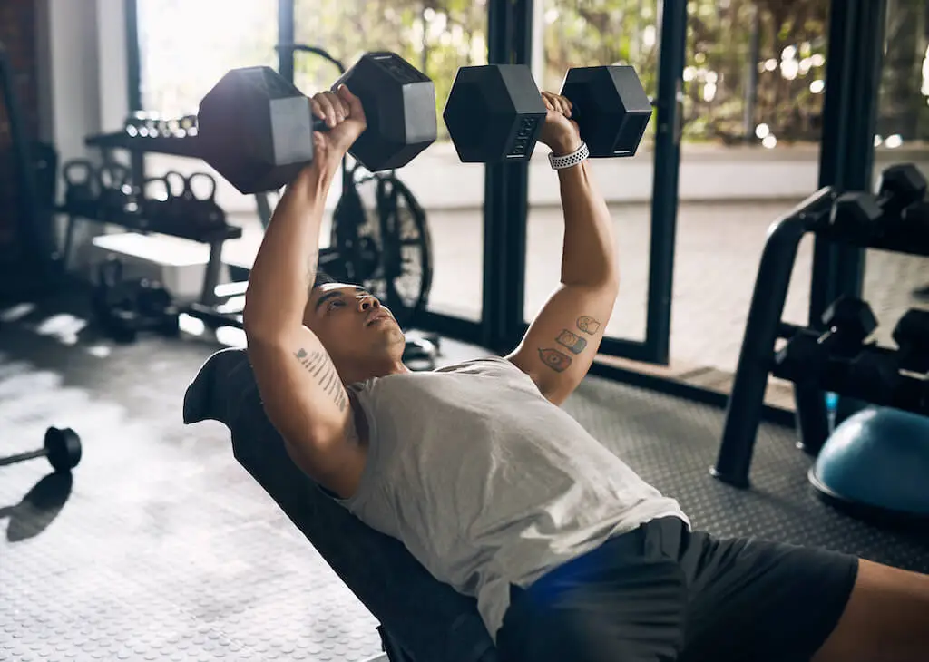 Teknik Dumbbell Lanjutan untuk Menembus Plateau Kebugaran